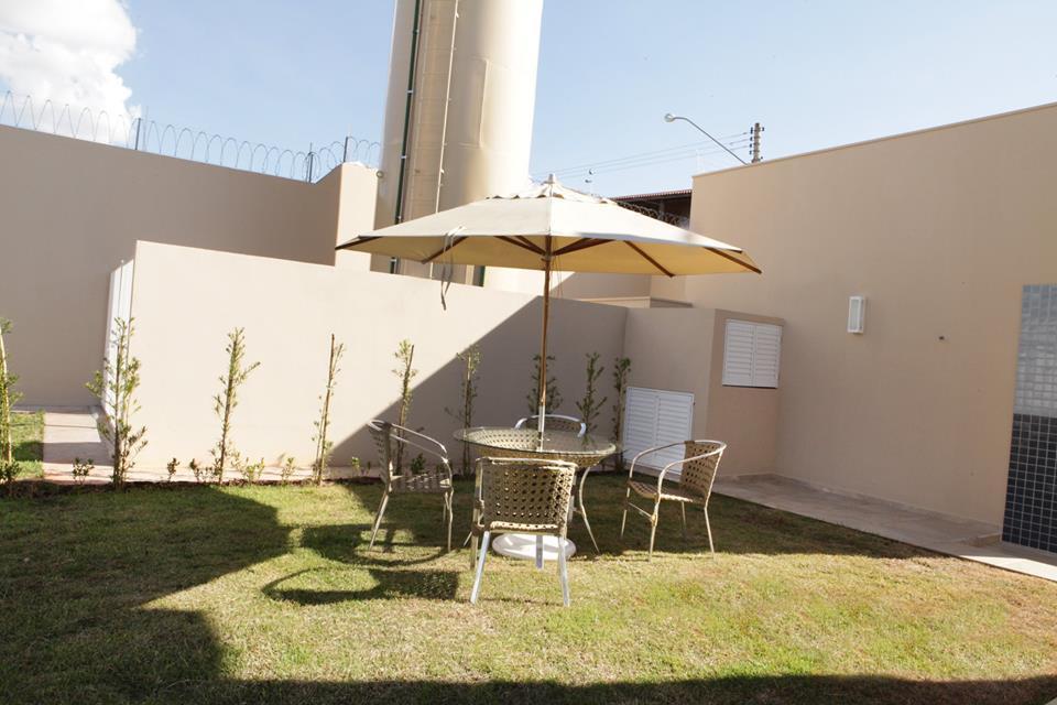 Siena Hotel Pederneiras Exterior photo